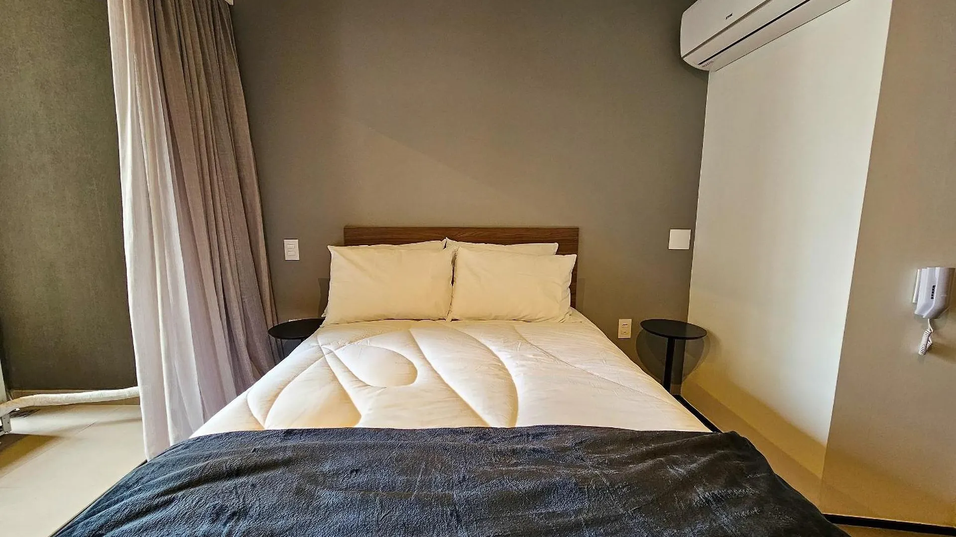 Apartament On Melo Alves By Housi São Paulo Brazylia