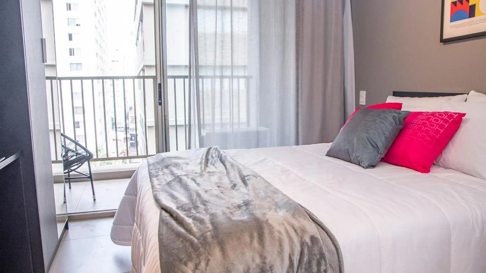 Apartament On Melo Alves By Housi São Paulo