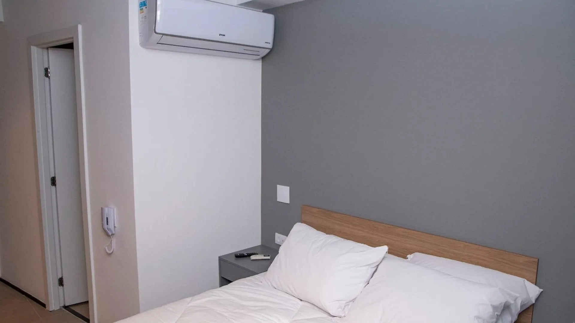 Apartament On Melo Alves By Housi São Paulo