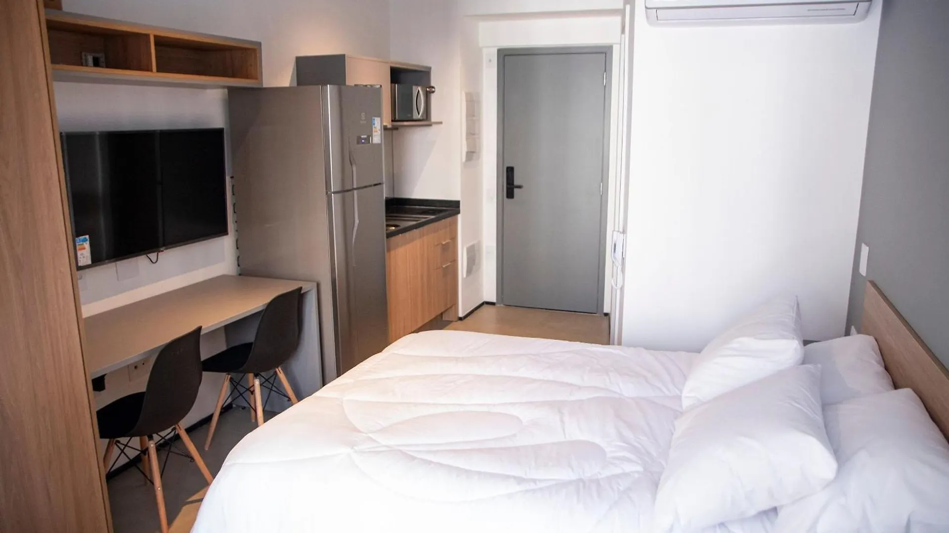 Apartament On Melo Alves By Housi São Paulo Brazylia