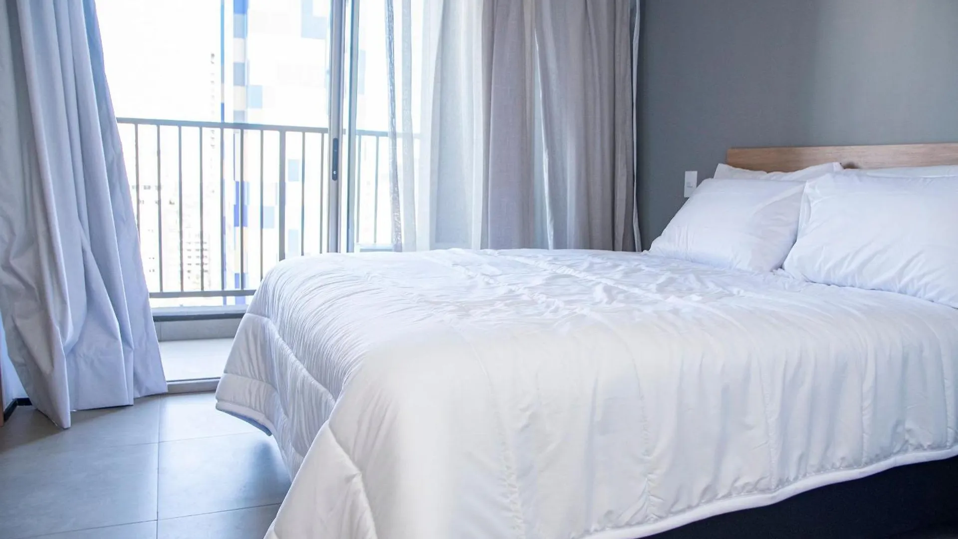 Apartament On Melo Alves By Housi São Paulo 0*,