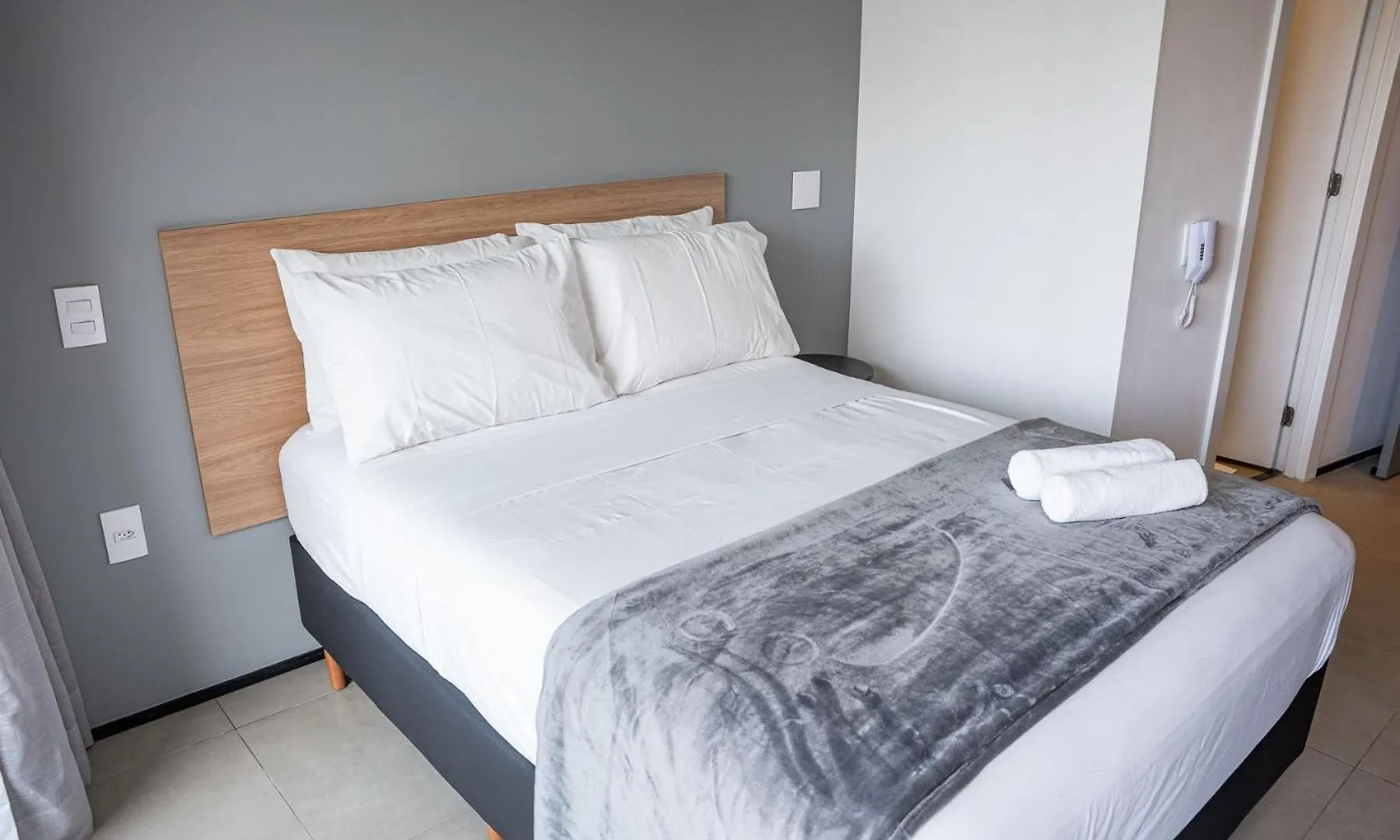 Apartament On Melo Alves By Housi São Paulo