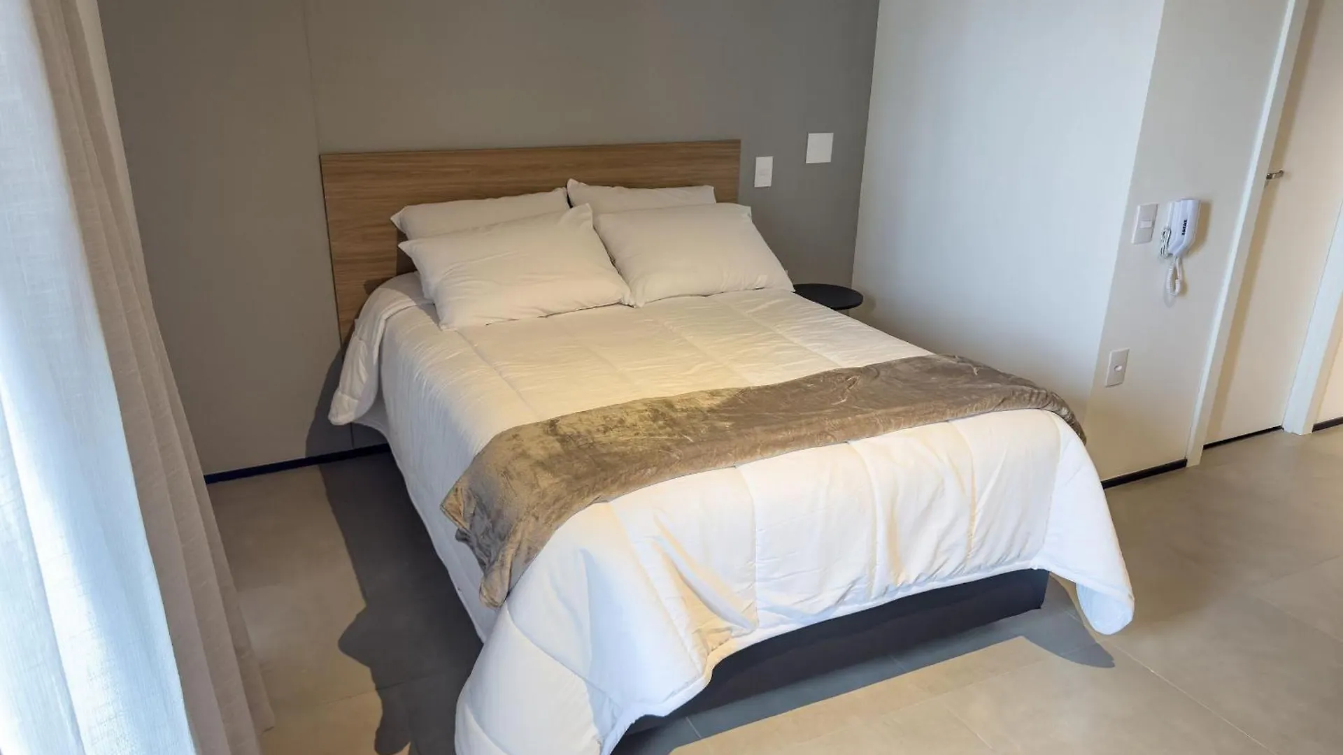 Apartament On Melo Alves By Housi São Paulo 0*,  Brazylia